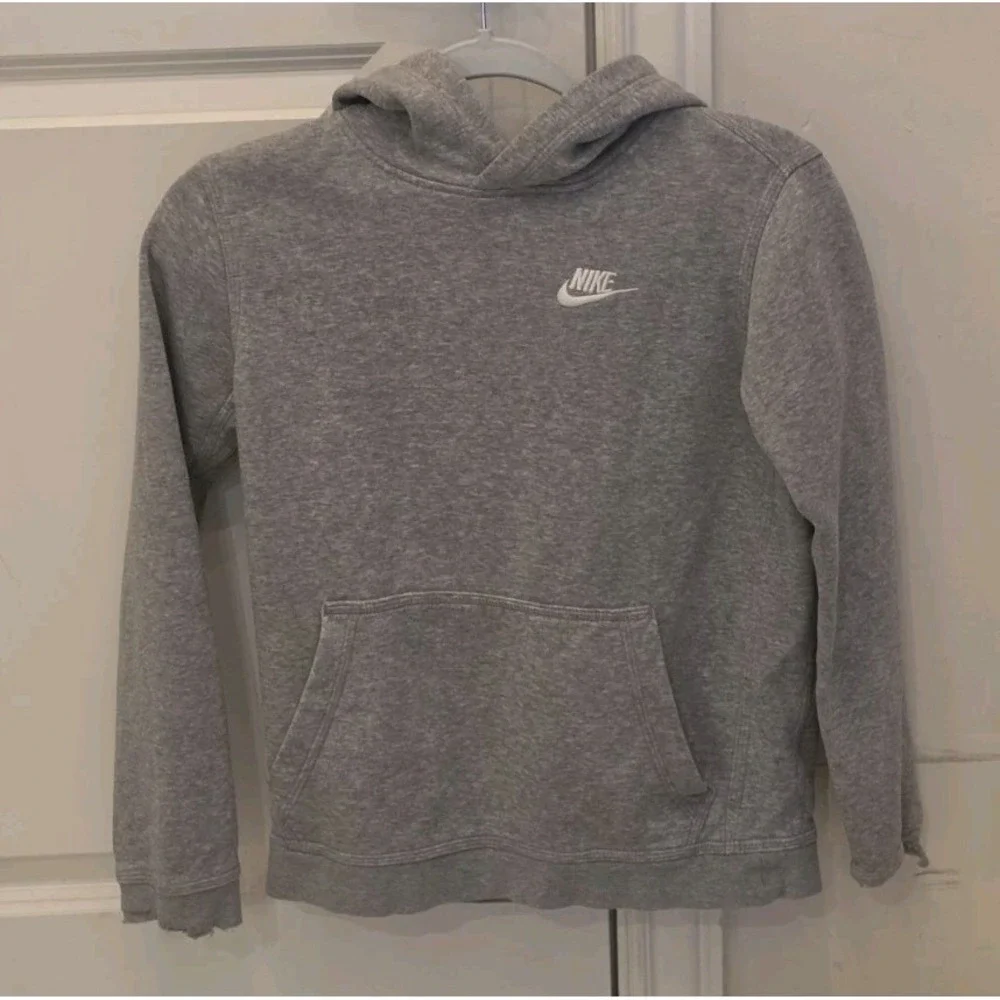Nike Youth Grey Club Fleece Back To School Preppy Athleisure Pockets 100% CTN L